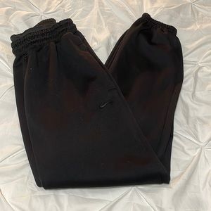 Nike mens L jogger sweats